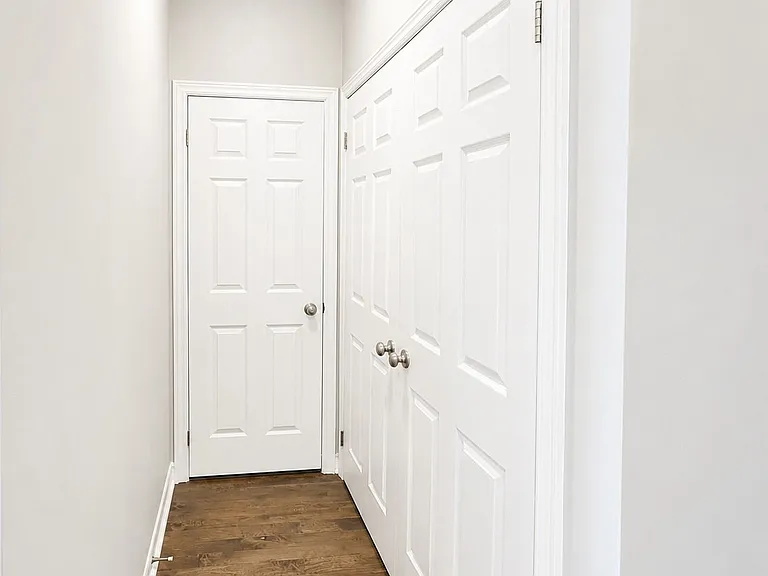 186 Blair Creek Dr #UPPER — Photo 16