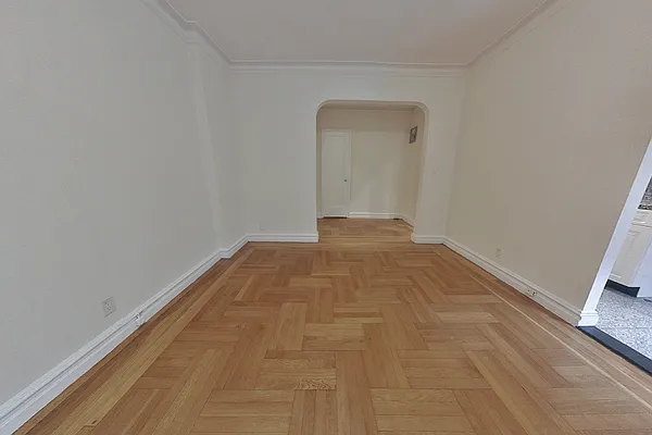 Rented by CitySites Real Estate Group | media 2