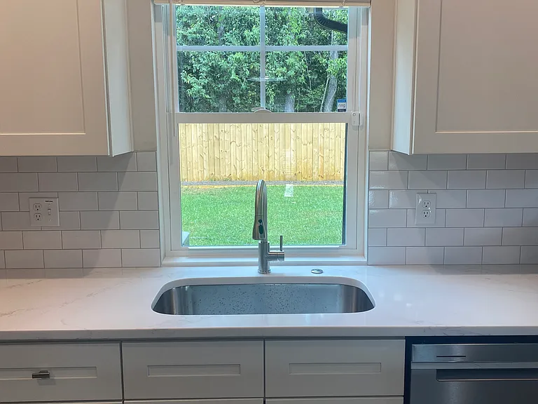 1822 Doscher Ave — Photo 11