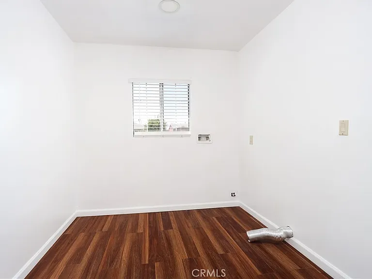 13951 Terra Bella St — Photo 13