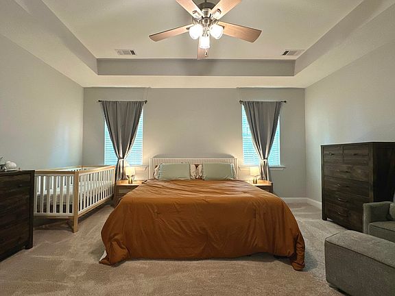 5th image of 3049 Lobella Dr
