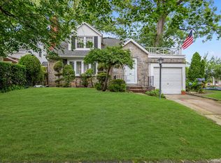37 Maple Drive, New Hyde Park, NY 11040