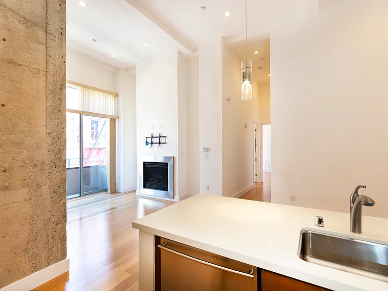 1158 Sutter St #14 — Photo 17