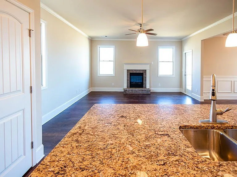 4125 Cordova Ln — Photo 16