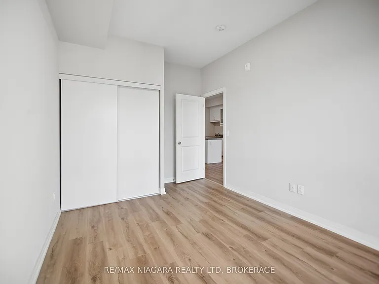 50 Herrick Ave #443 — Photo 8