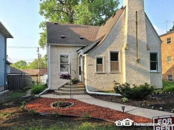 2036 Iglehart Ave, Saint Paul, MN 55104