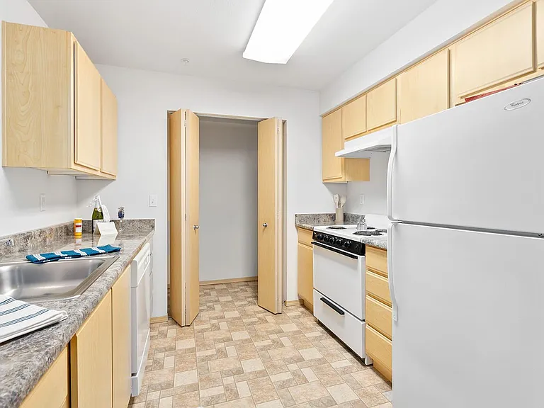 New Haven Senior Living Apartments — Photo 5