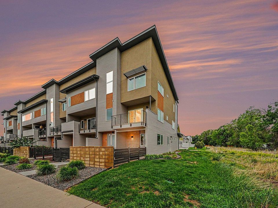 1st image of 314 Green Leaf St #8