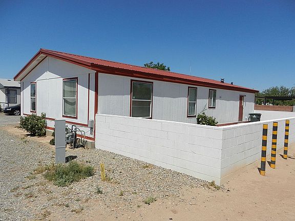 793 #2 enclosed backyard