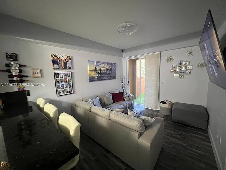943 SW 143rd Ter #2109 — Photo 21