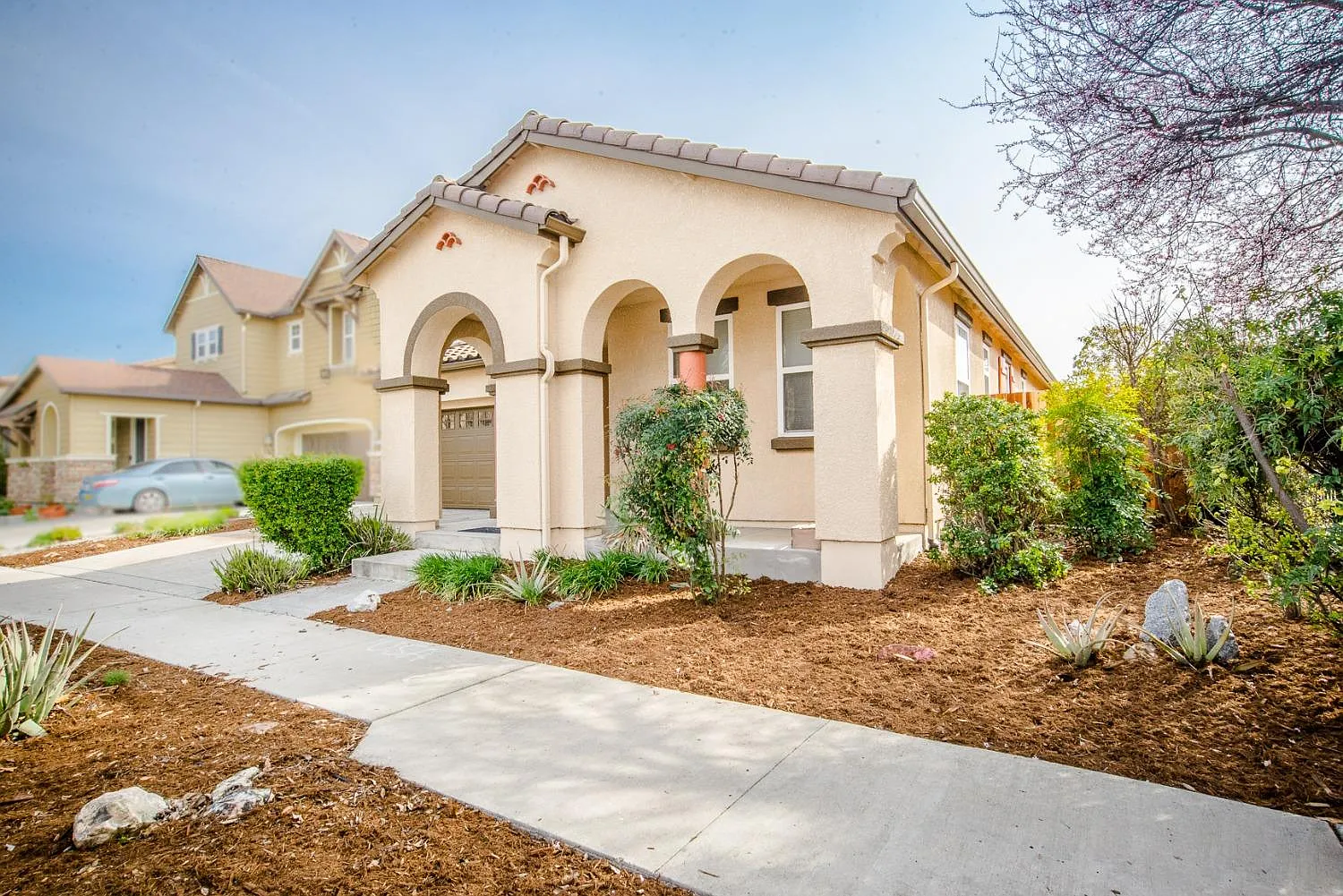 2578 Allen Cir photo 1