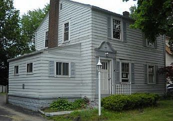 1st image of 136 Erskine Ave
