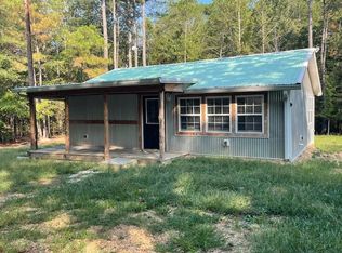 122 Cabin Cir, Camden, TN 38320