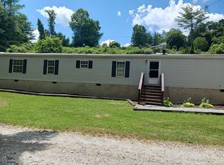 131 Ellis Rd, Spruce Pine, NC 28777
