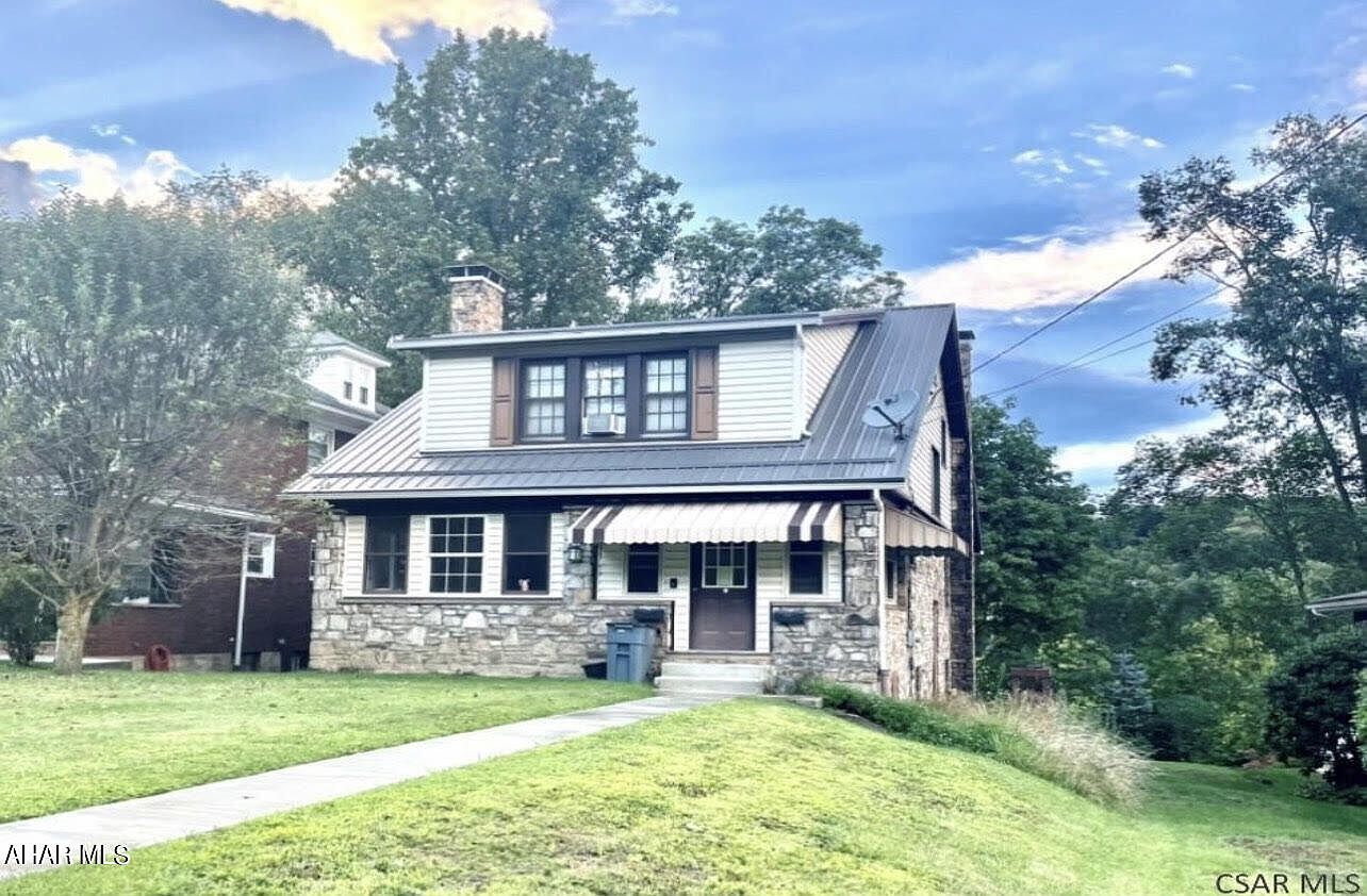 490 Edward St, Johnstown, PA 15905 Zillow