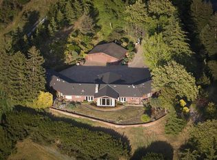5600 Denton Pl, Oakland, CA 94619