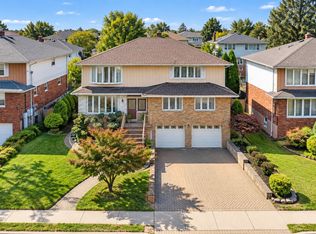 1530 8th St #1, Fort Lee, NJ 07024