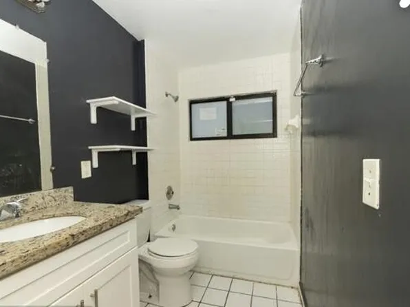 915 Buttonwood Ave, Pompano Beach, FL 33068