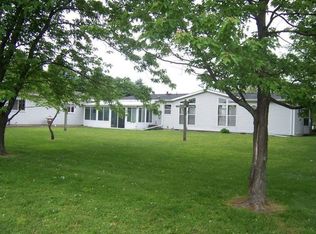 9445 W Dixon Rd, Reese, MI 48757