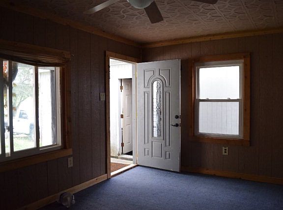 3rd image of 11 Mullins Ln