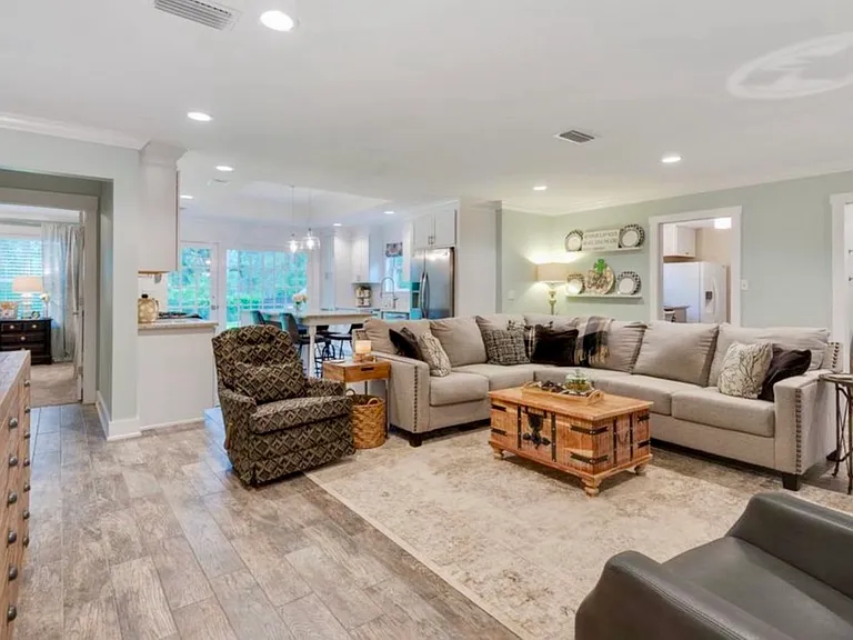 3018 Brookmont Dr — Photo 10