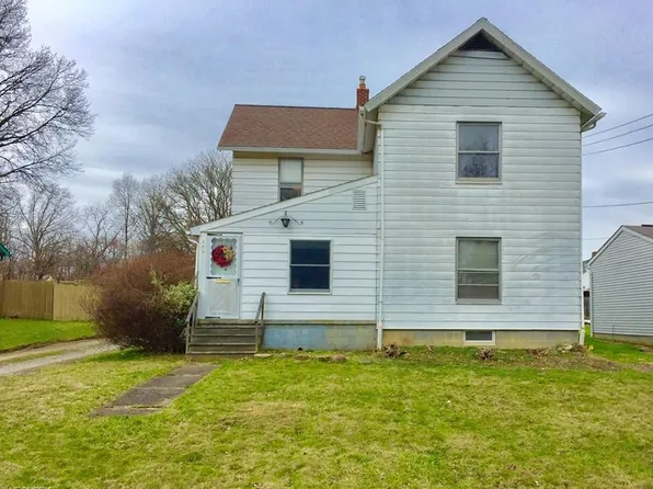 485 11th St, Struthers, OH 44471