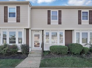 759 Cap Ln #18-C, Columbus, OH 43085