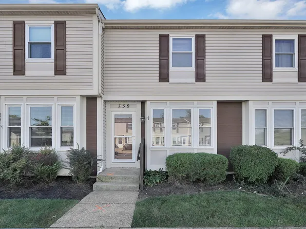 759 Cap Ln #18-C, Columbus, OH 43085