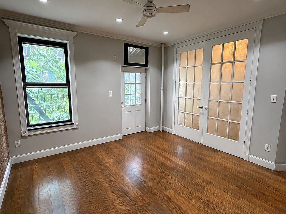 1st image of 340 E 18th St APT 3D