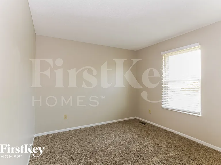 1162 Moneca St — Photo 13