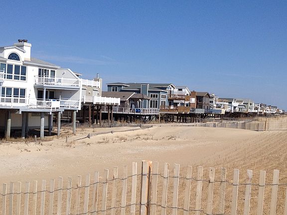 Quaint South Bethany