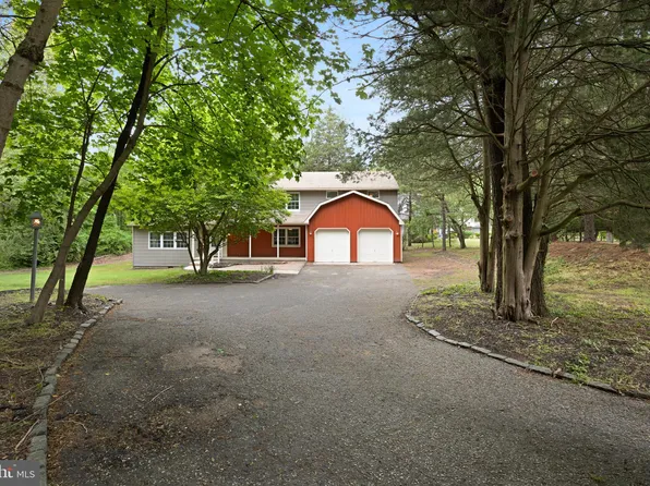 84 Mill St, Medford, NJ 08055