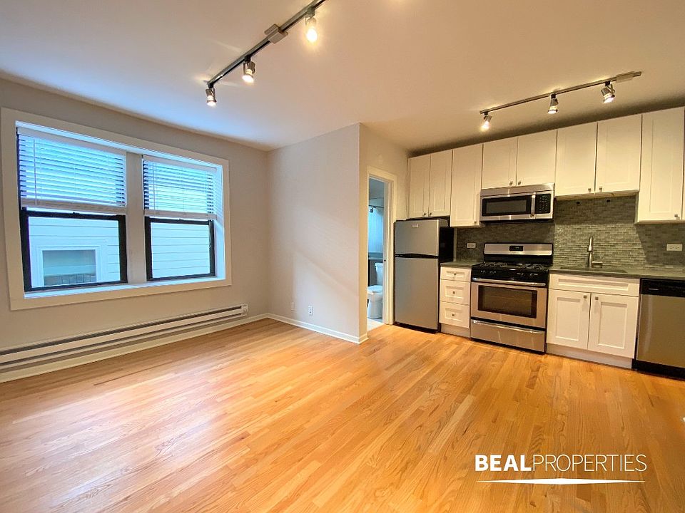 1st image of 2834 W Palmer St #2834304