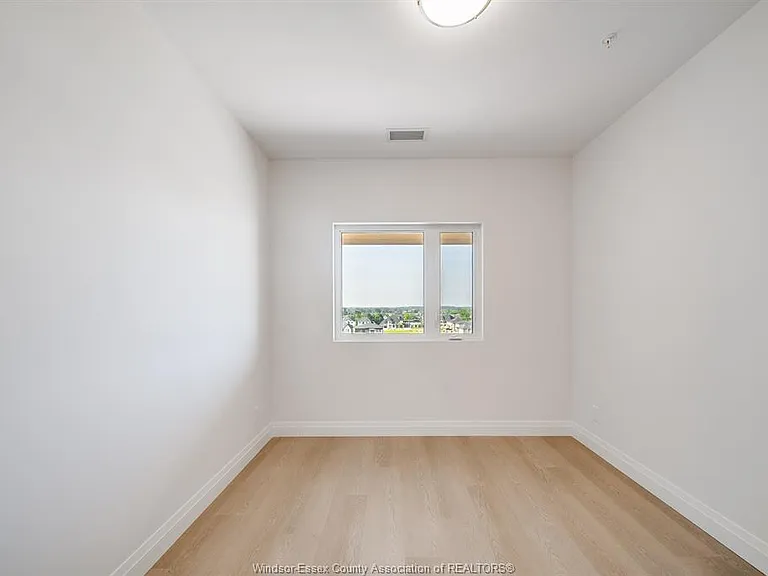 4300 Laurier Pkwy #543 — Photo 31
