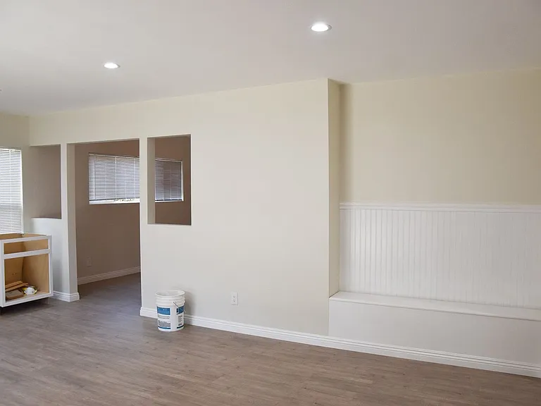 2318 E Coolidge Ave — Photo 14