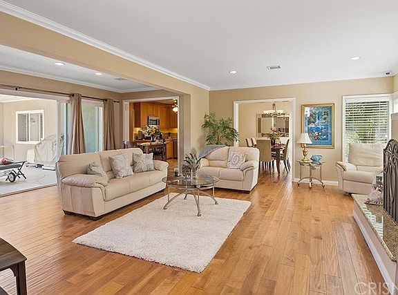 2nd image of 5193 Woodley Ave