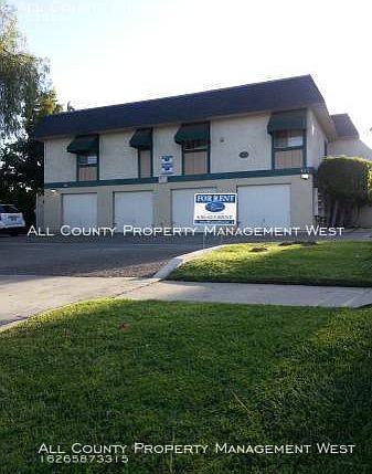 2nd image of 455 S Campus Ave APT D