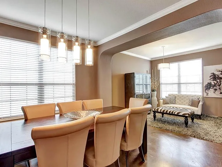 408 Island Oak Dr — Photo 2