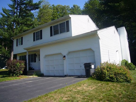 2nd image of 4 Snowberry Dr