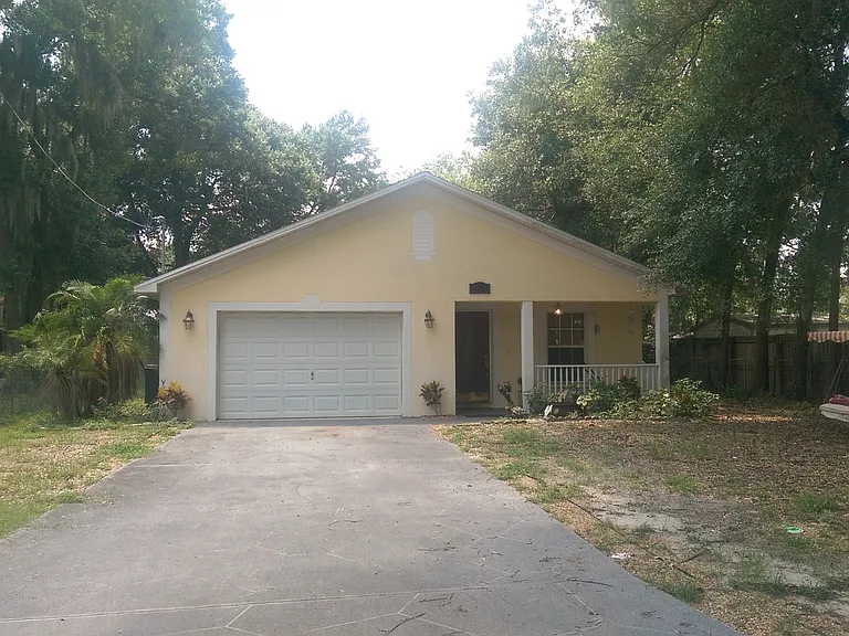 1205 N Lime St — Photo 2