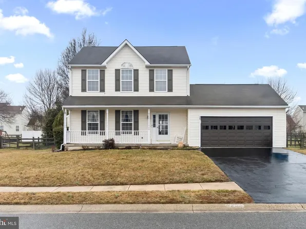 26 Cobblestone Dr, New Castle, DE 19720