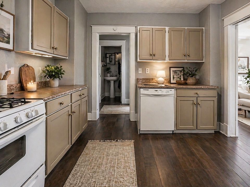 1st image of 808 W Beechwood Ave