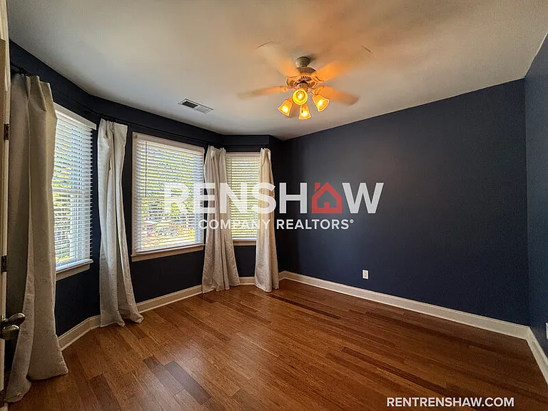 2043 Peabody Ave — Photo 17