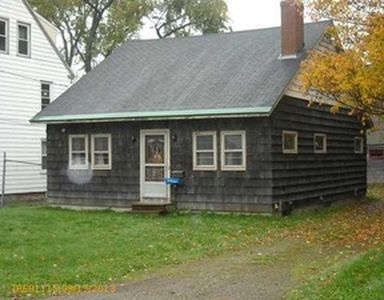41 Elm St, Fairfield, ME, 04937