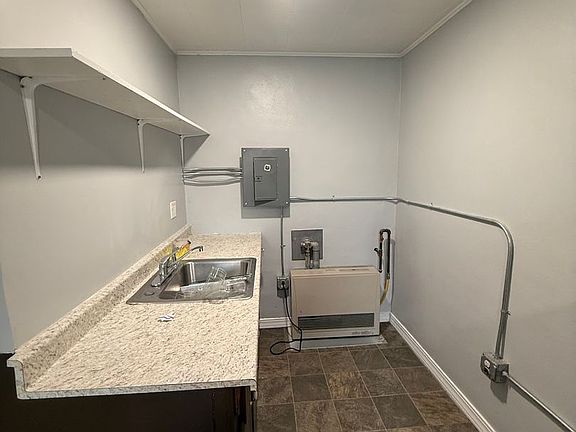3rd image of 920 S Montana St #4