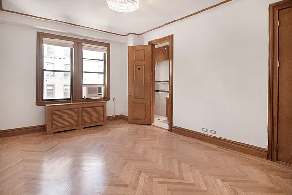 Rented by WAM Partners - William Moses Co. | media 32