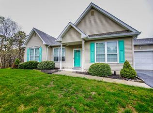 38 Foxwood Rd, Lakewood, NJ 08701