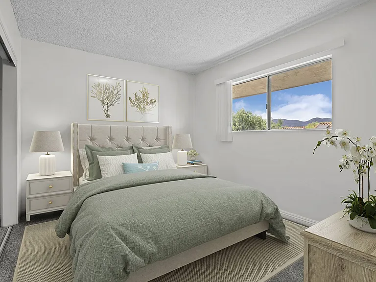 The Oaks Apartments — Photo 8