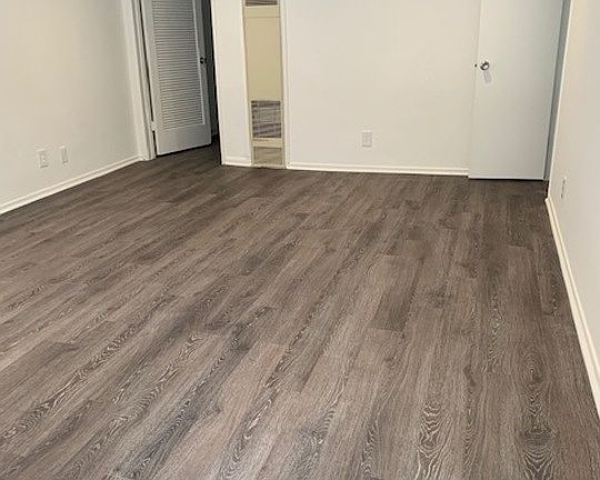 5th image of 1921 Pelham Ave APT 2
