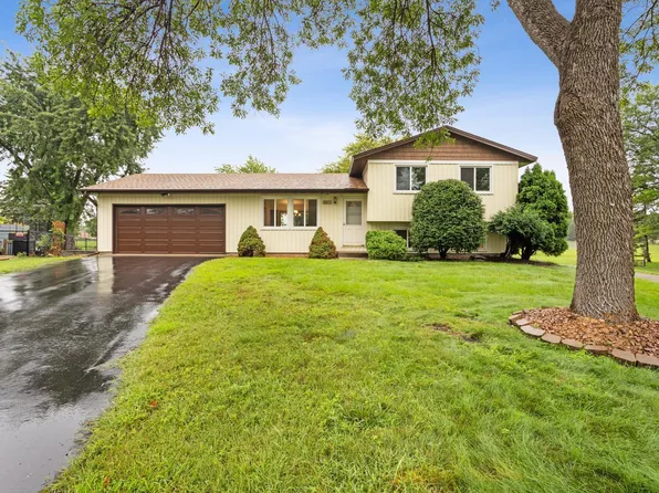 9895 98th Pl N, Maple Grove, MN 55369